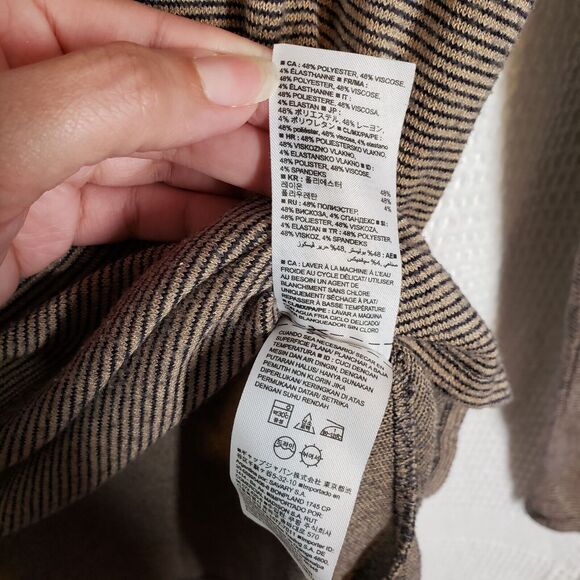 Banana Republic Top Womens Medium Brown Striped Long Sleeve Curved Hem Neutral - Picture 16 of 16